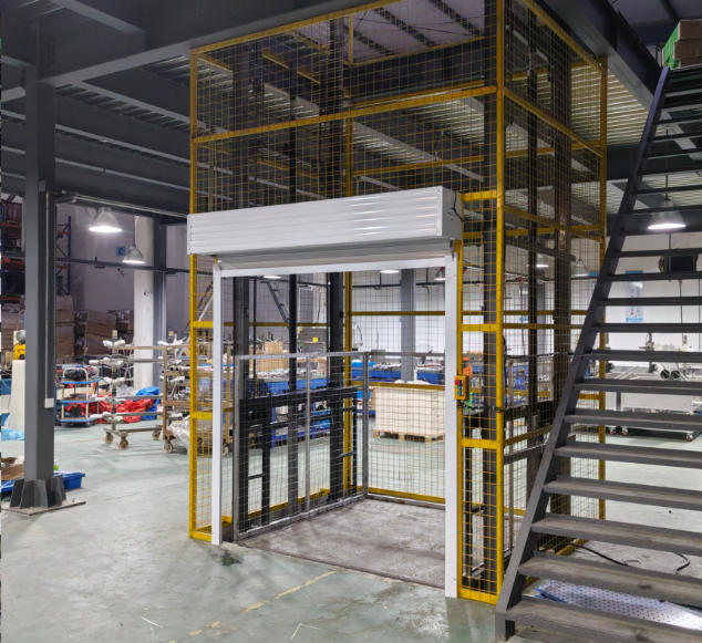 华安食品厂物料提升